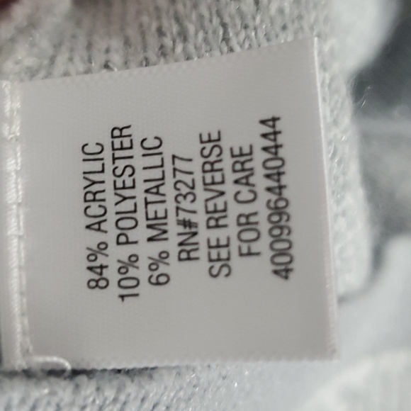 Princess Vera Wang Circle Sweater Snowflake Skirt, Juniors Size S - Picture 6 of 7